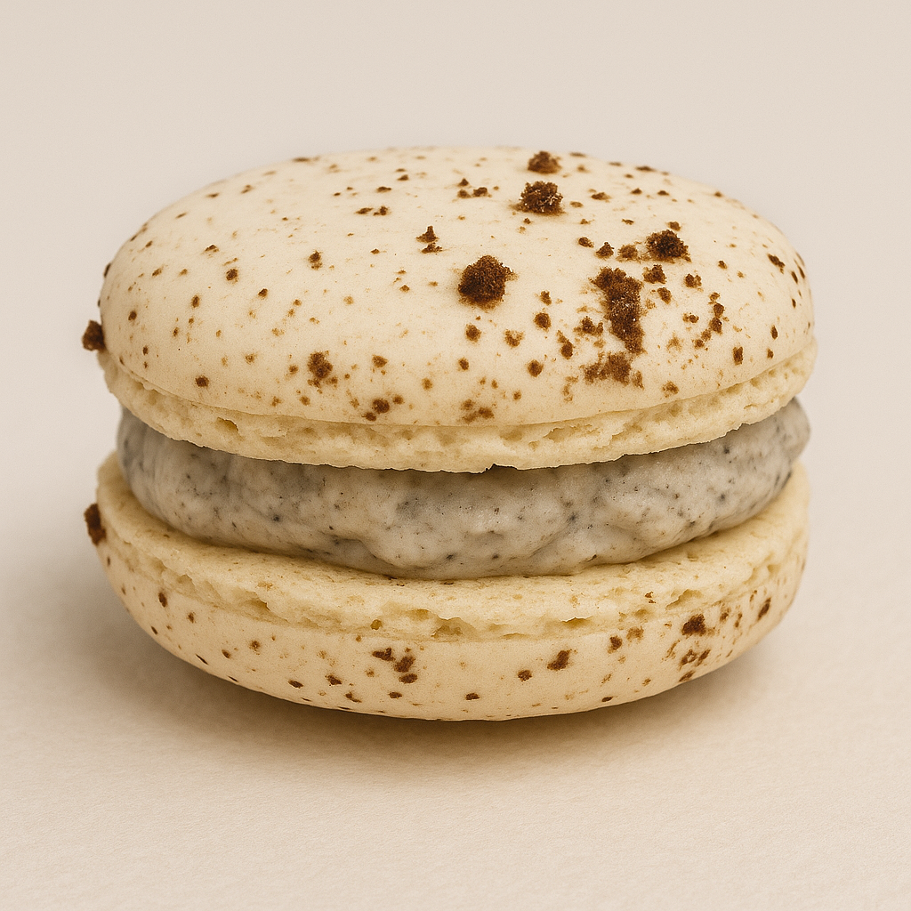 Macaron - Cookies & Cream - (Pack of 10)